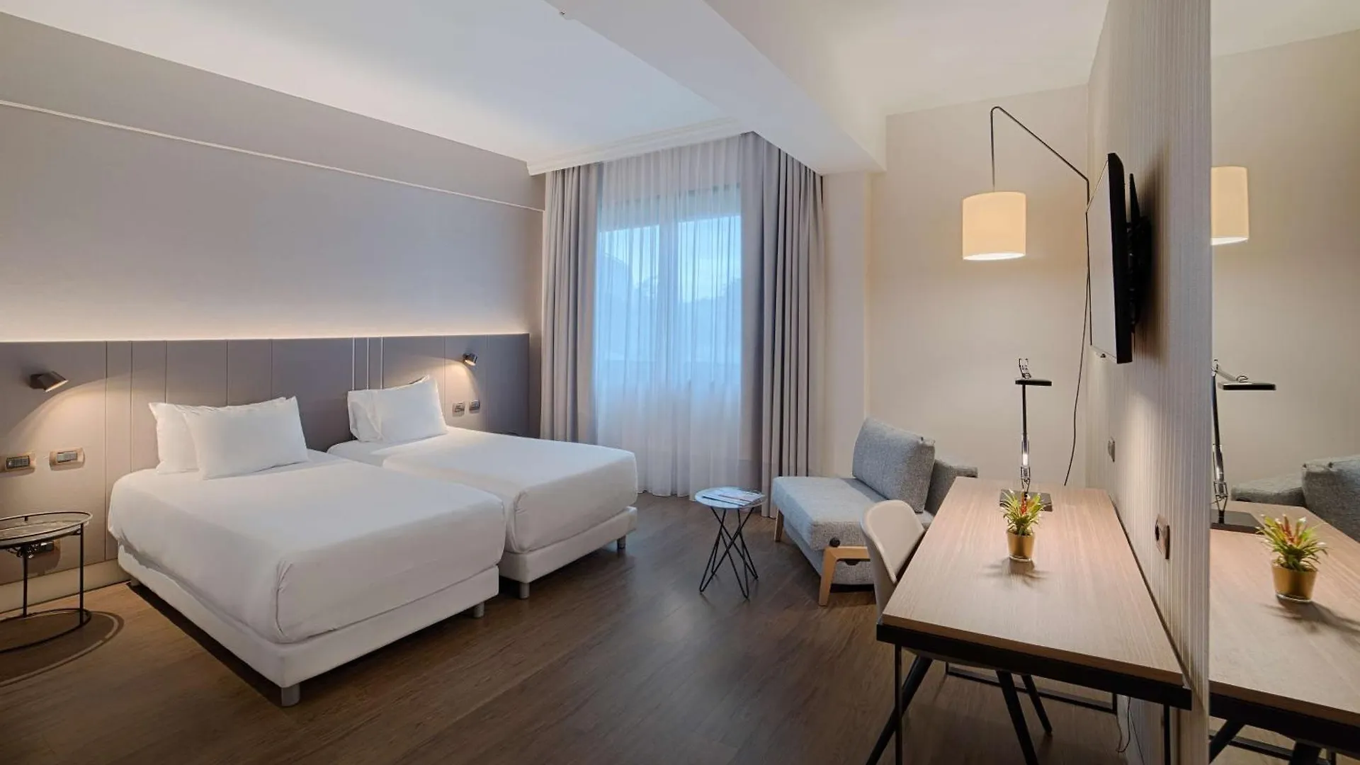 Hotel Nh Roma Villa Carpegna
