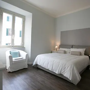 Appartement Cola Di Rienzo A E B, Rome