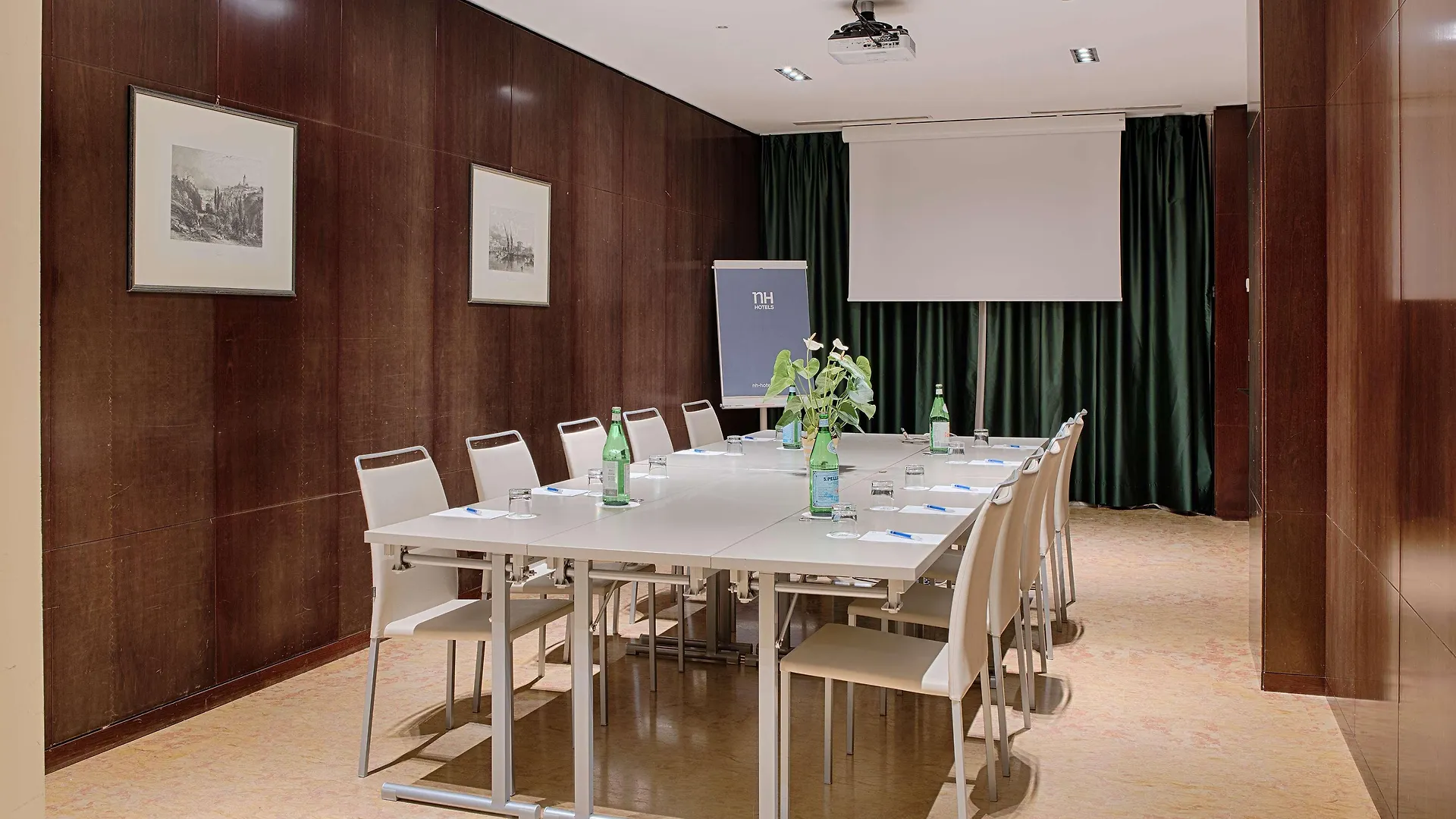 Nh Roma Villa Carpegna Otel