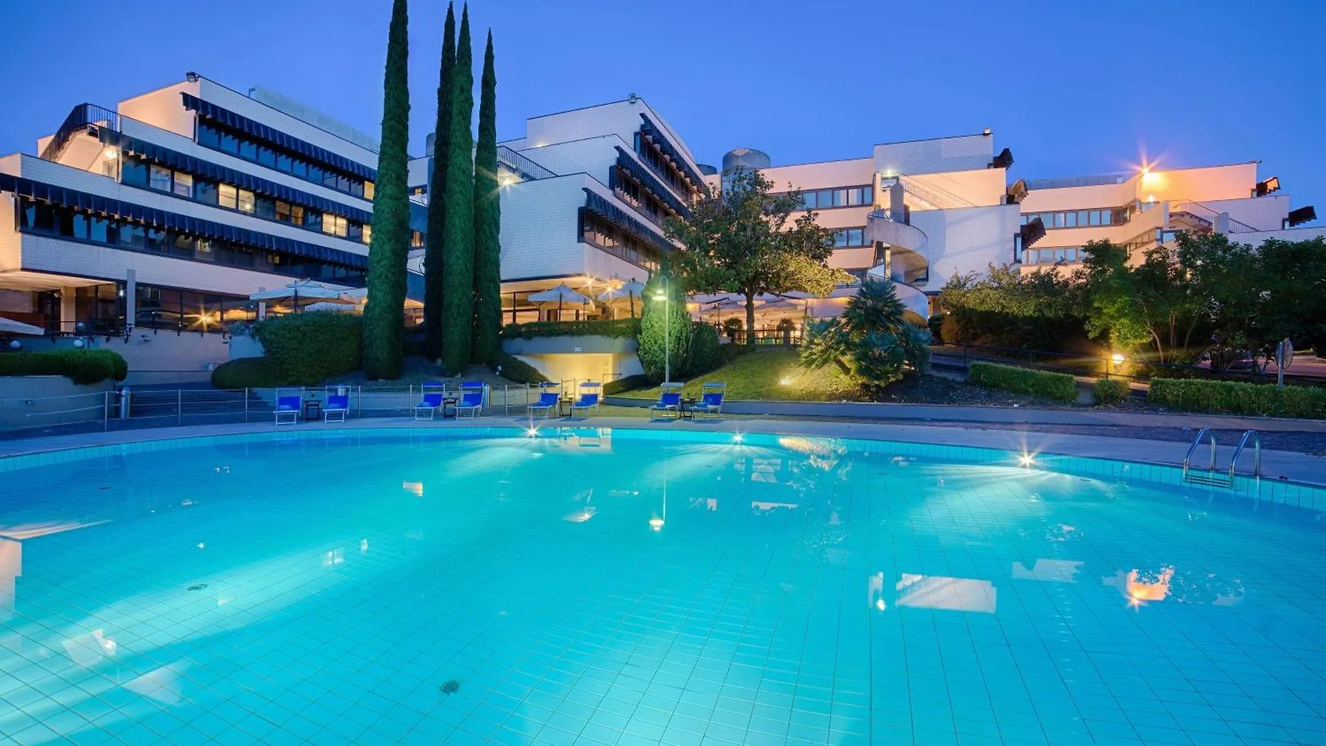 Nh Roma Villa Carpegna Hotell